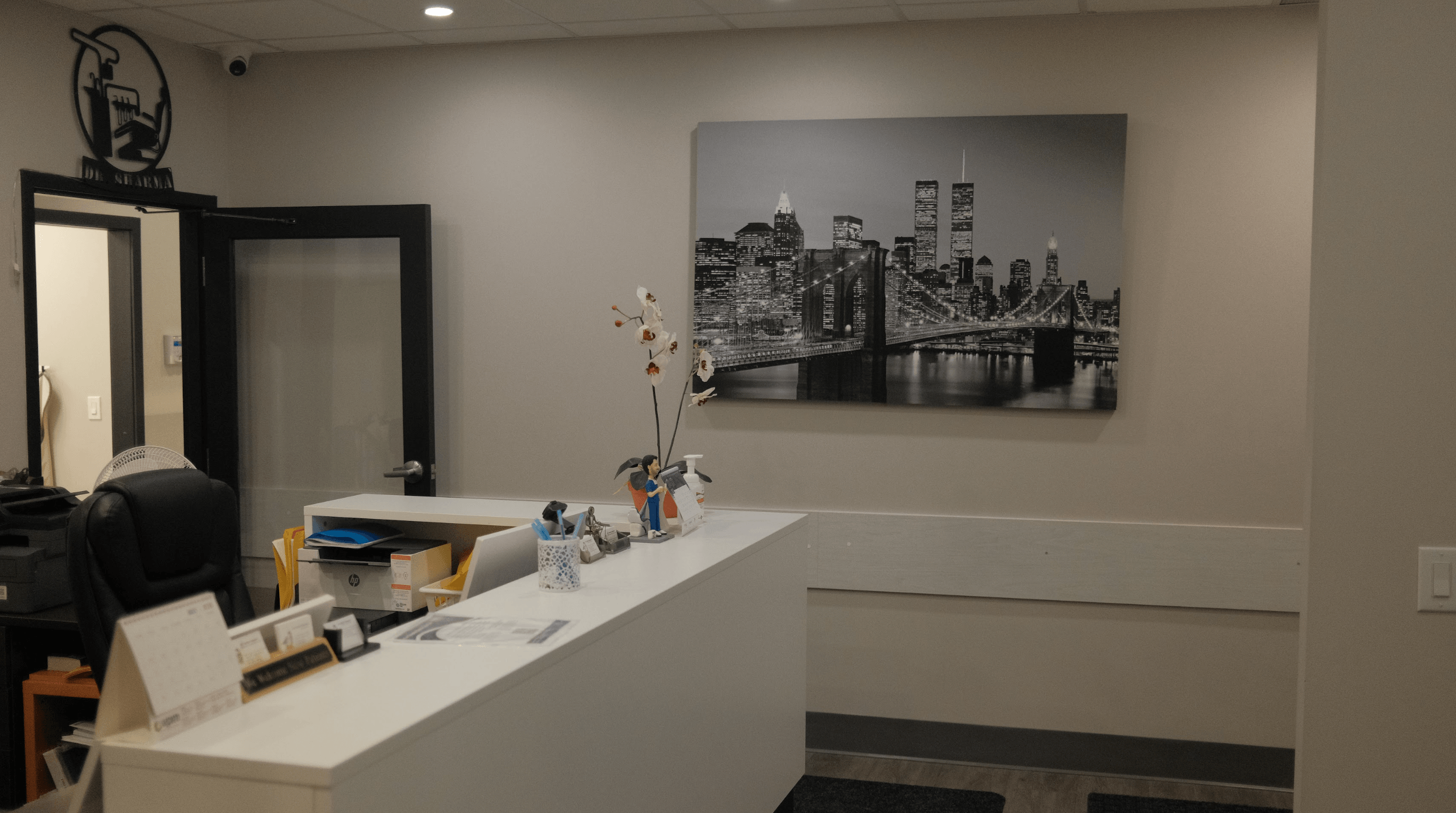 Reception desk